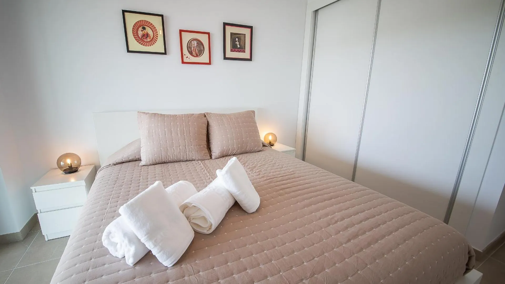 Apartment Casares Green 9 1B