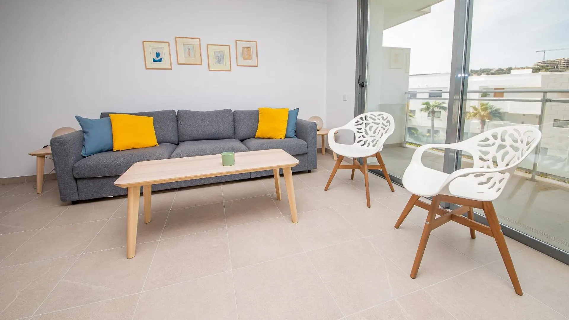 Apartment Casares Green 9 1B